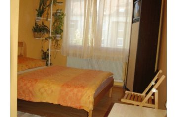 Hungría Privát Eger, Exterior